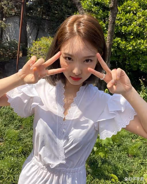 TWICE續約JYP已經定局,林娜璉確定solo出道,成員也陸續開通INS