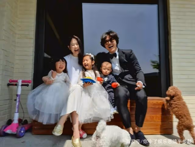 《拜託小姐》尹相鉉曬親子照,父子微笑同框溫暖了歲月!