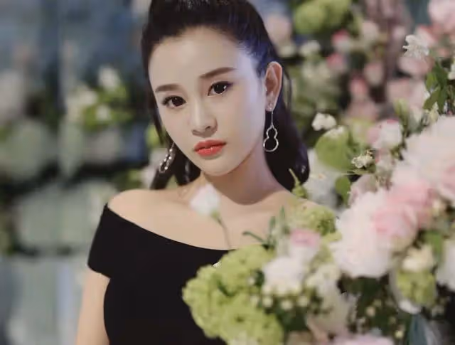 做了7年小三,被吳秀波親手送進監獄的陳昱霖,出獄後過得如何?