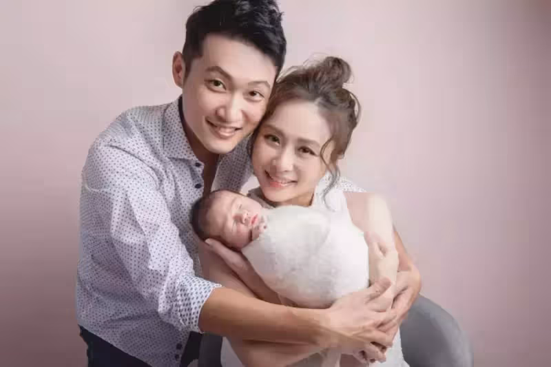 寶貝長大了!吳淑敏「曬萌娃暴風成長」甜笑:大咖藝人搶著抱! 曝兒子「小表情太多」網驚呼:絕對是帥哥!