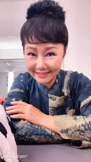 呂雪鳳離婚20年「謝姊姊撫養三兒女」：讓我放心賺錢　把大女兒過繼給「終生未嫁姊姊」兩人單身相依