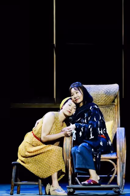 呂雪鳳離婚20年「謝姊姊撫養三兒女」:讓我放心賺錢 把大女兒過繼給「終生未嫁姊姊」兩人單身相依