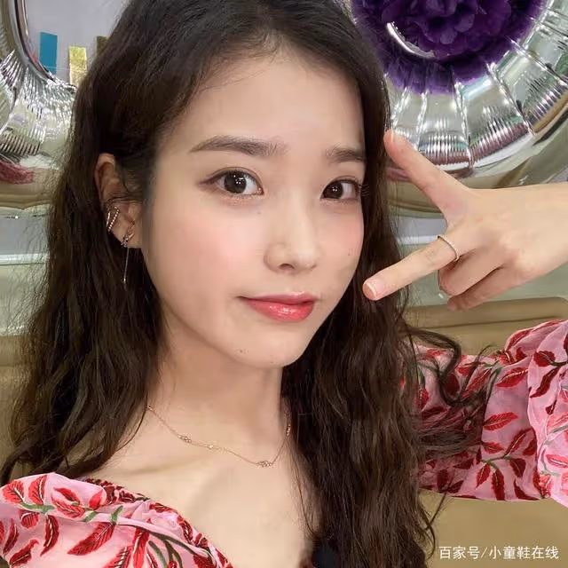 人美心善！IU迎接生日捐款2.1億韓元！笑言自己除了錢什麼都沒有