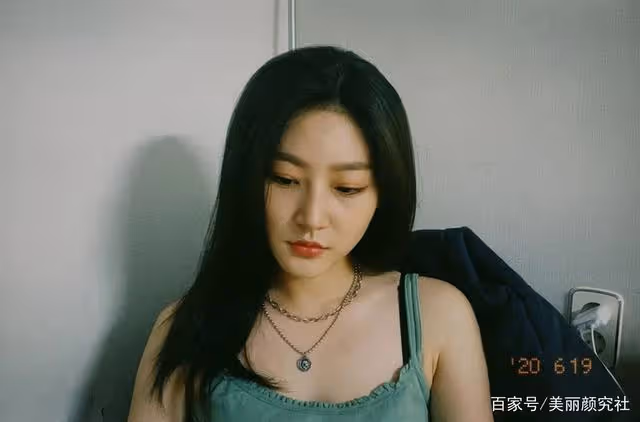 一手好牌都能「打爛」,金賽綸真的對不起她的顏值與才華