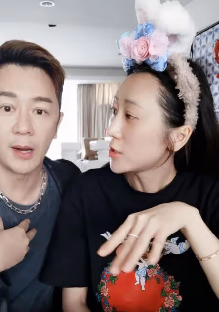 陳浩民自曝直播銷量下滑，蔣麗莎一句話，被網友懟到啞口無言
