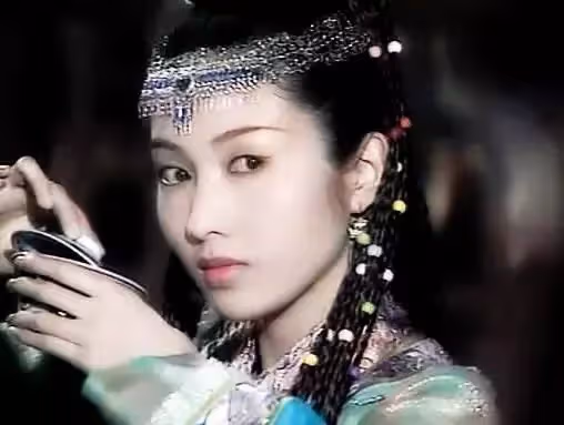 賈靜雯3個女兒和黎姿3個女兒對比照曝光,網友:天壤之別