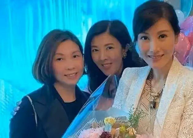 嫁入豪門13年,51歲最美港姐上位史:擠走賭王女兒,姐姐也嫁富豪