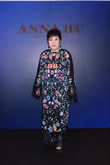 向佐官宣郭碧婷懷二胎！產子不到一年又懷孕，向太放話已備好重禮