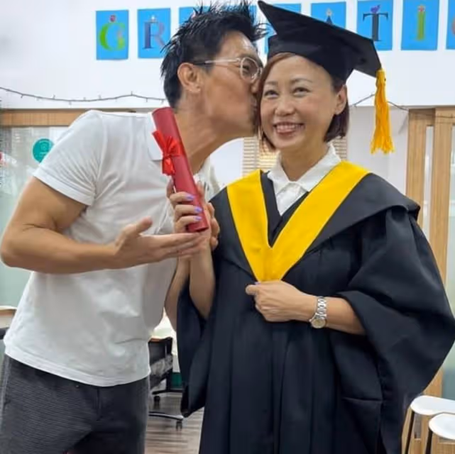 520戴上四方帽　向云：我是整合營養顧問!