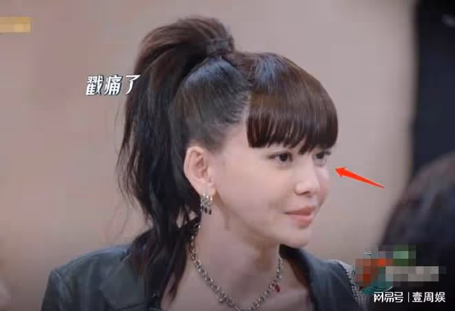 《乘風破浪》寧靜那英偏愛吳莫愁,於文文落淚,現場懟了起來