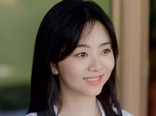 譚松韻真的好會演啊,跟誰搭檔都有CP感,難怪扛劇能力這麼強