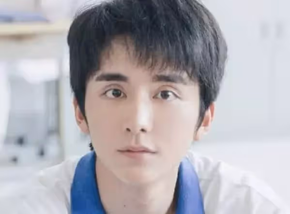 譚松韻真的好會演啊,跟誰搭檔都有CP感,難怪扛劇能力這麼強