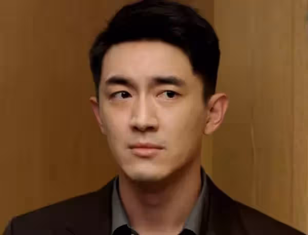 譚松韻真的好會演啊,跟誰搭檔都有CP感,難怪扛劇能力這麼強