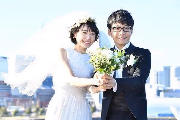 新垣結衣、星野源結婚一年,經歷了從分居到同住,2人近況曝光!