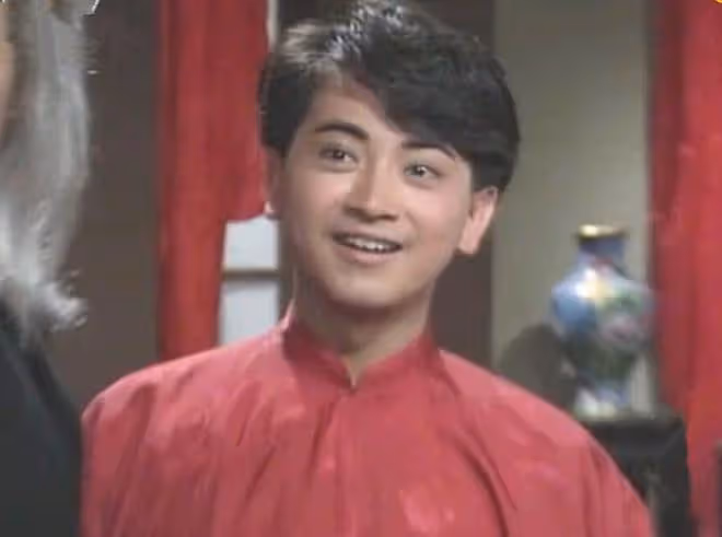 亞視小生羅頌華近況，鬍子拉碴變化大，在TVB跑龍套被贊演技精湛