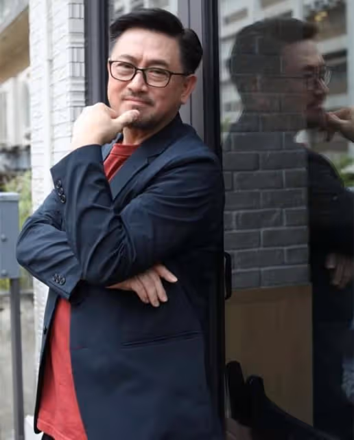 亞視小生羅頌華近況,鬍子拉碴變化大,在TVB跑龍套被贊演技精湛
