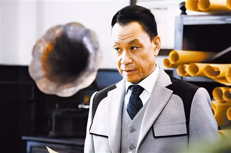 他曾與范冰冰傳緋聞!65歲老戲骨與「結婚40年妻」對簿公堂 自訴:婚姻早已名存實亡「唯一愧對只有兒子」