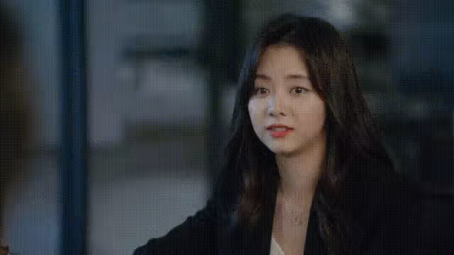譚松韻火了,這小妞是有點子大運在身上的
