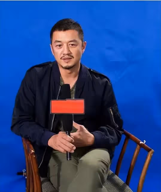 50歲再當爸!李亞鵬因善良結緣「追愛過程如翻山越嶺」 女兒曾大力反對「如今卻認她為最佳繼母」