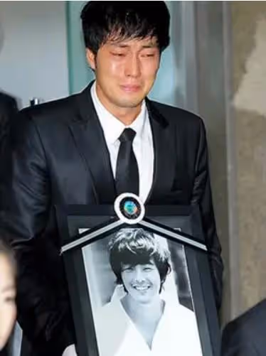 朴容夏：與柳真相戀2年，33歲意外身亡，蘇志燮為其照顧家人