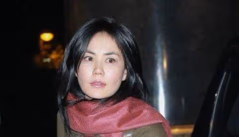 謝霆鋒不再沉默!疑似再分手,轉而成為張柏芝新生兒生父