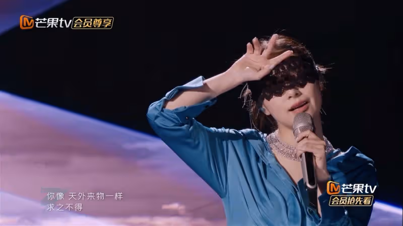 阿嬌初舞台演繹《天外來物》　獲原唱薛之謙認證：很好聽