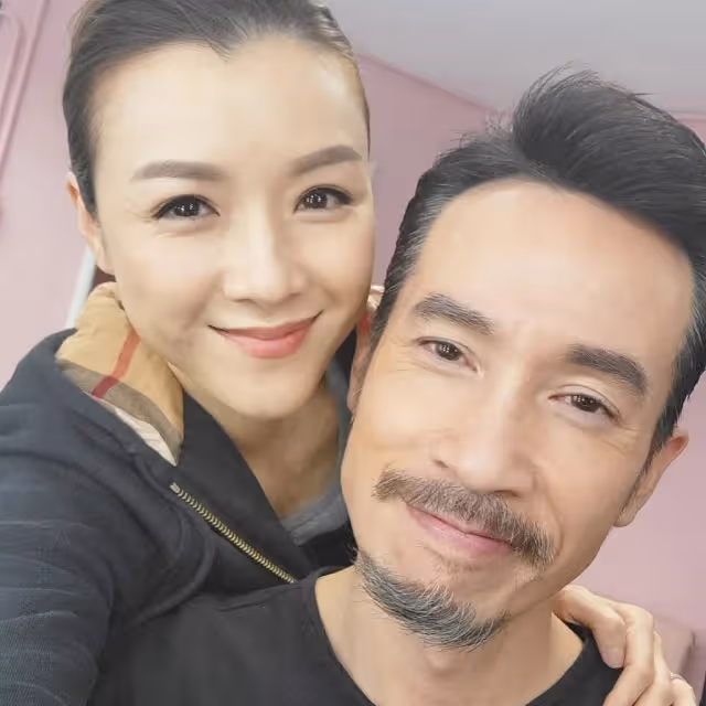 陳豪曬婚照告白陳茵媺　網民留言敲碗：讓你老婆出來演戲！