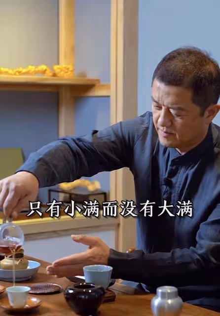 同樣是科普小滿節氣,劉德華被贊上熱搜,李亞鵬慘遭網友吐槽
