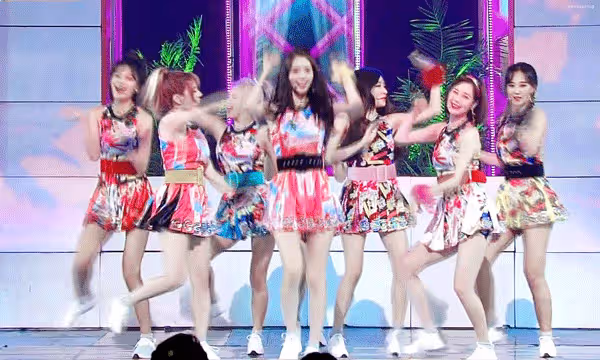 統治韓娛十五年?她們一回歸，BLACKPINK也只能當第二