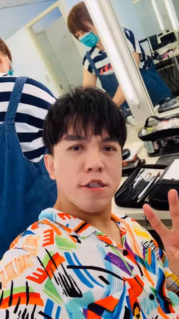 被封小氣歌手!許志豪對自己超摳「出門只帶15元搭公車」愛撿回收 晉身百萬俱樂部「賺來的全給家人花」
