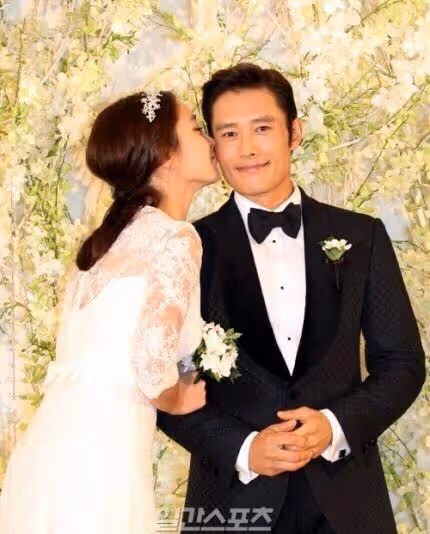 多次出軌還送情人坐牢的渣男李秉憲,證明有演技就能為所欲為