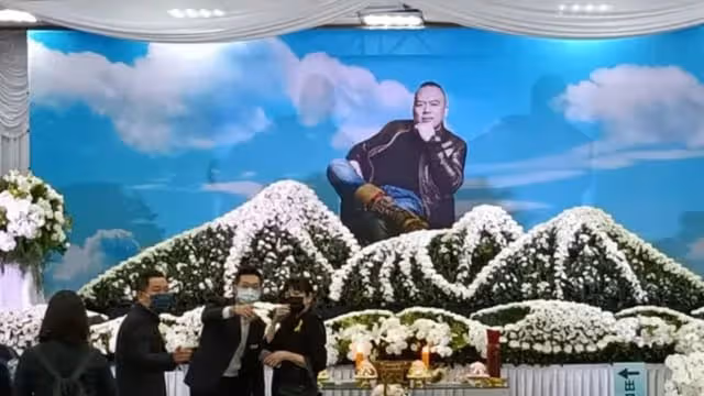 明金成遺作畫面曝光　遺孀Patty：你真的很愛演