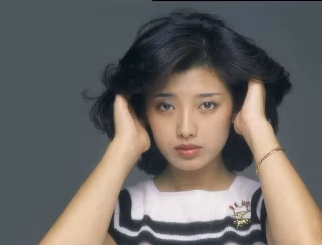 山口百惠為小田信吾送行，這個男人不僅是恩師還是她一生的好朋友