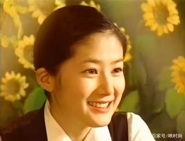 被韓國人深愛了十幾年的臉，李英愛也只是沈銀燈的「平替」？