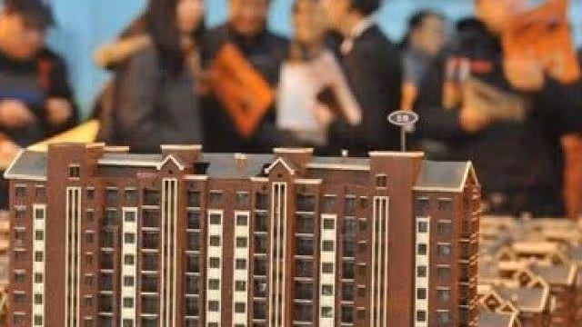 「兒媳,給你30萬和我兒離婚」「媽,因為你前兒媳生了男孩?」