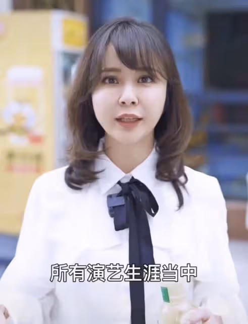 41歲楊若兮退圈後罕發聲,模樣大變認不出,嫁二婚演員當全職媽媽