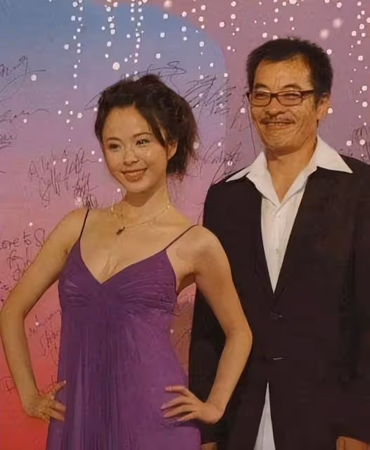 41歲楊若兮退圈後罕發聲,模樣大變認不出,嫁二婚演員當全職媽媽