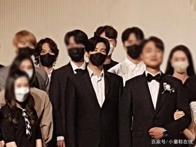 朴炯植與任時完出席婚禮!曾因感情太好還傳緋聞,網敲碗雙男神合作