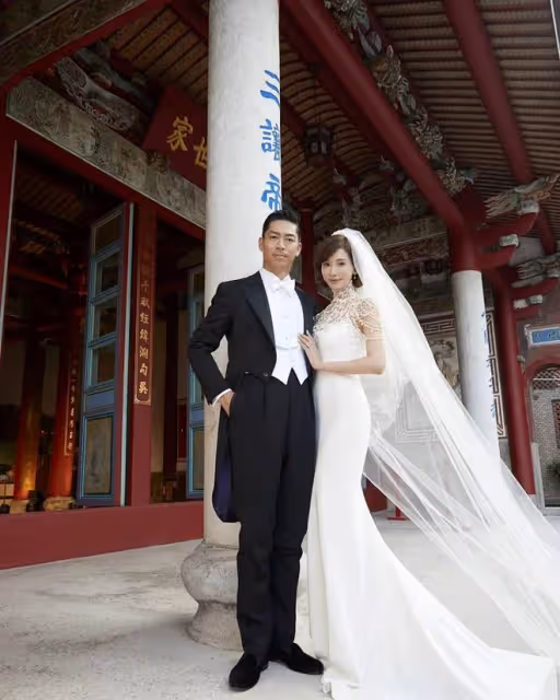 林志玲與老公AKIRA合體放閃音樂MV細節曝光,夫妻搶錢其利斷金