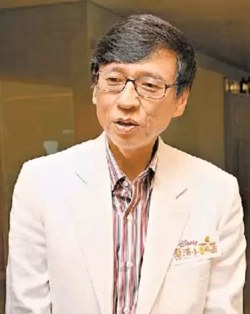 鐘楚紅近況罕曝光，一頭濃密黑髮顯眼，寡居14年老年生活豐富