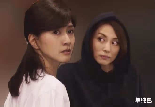 從16歲到46歲,內田有紀活出了「全階段美」,女人一生都是黃金期