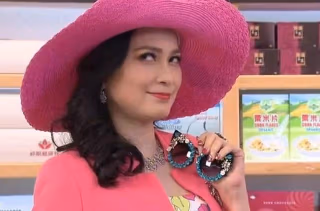帶傷上陣!TVB知名女星終回歸《愛回家》,腳傷未愈更靠輪椅代步