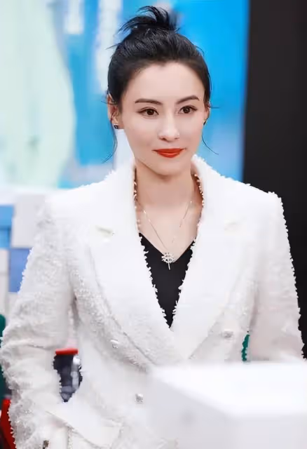 謝賢公開與張柏芝三胎的關係,謝霆鋒卻很憤怒:別人的孩子咱不養