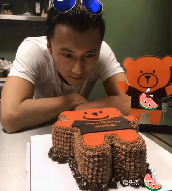 親兒子生日隔空送祝福,繼女生日卻豪禮相送,謝霆鋒被李亞鵬怒斥