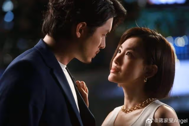 TVB上位小花憑新劇出圈，自曝拒絕姐弟戀，與男友分手後曾演一對
