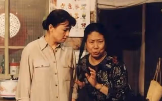 還記得《渴望》的劉大媽麼?曾被傳去世,80歲的她開通微博