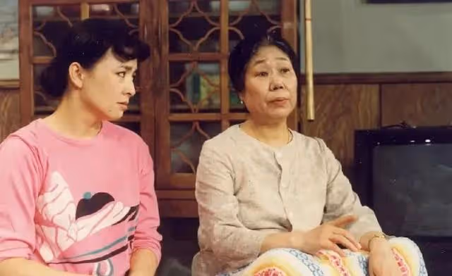 還記得《渴望》的劉大媽麼?曾被傳去世,80歲的她開通微博