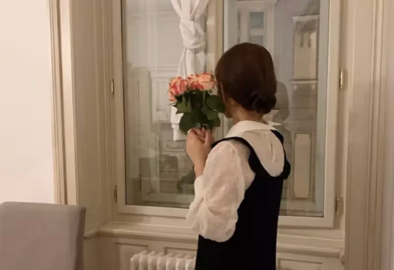 弟媳送婆婆大金鐲子,可婆婆卻將私房錢給了我,真不愧是人間清醒