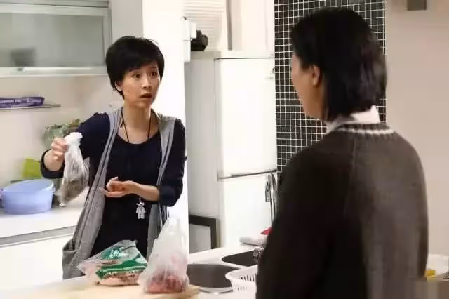 「將來有兒女給我養老,我幹嘛討好你?」婆婆一句話,病了才後悔