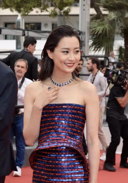 首踏康城影展有老公陪伴　陳法拉獲李政宰主動邀請合照